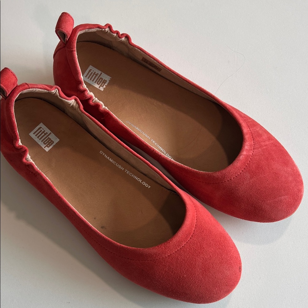 FitFlop - Coral Red Suede Ballet Flats, 8.5, Allegro